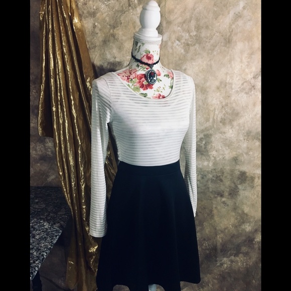 Charlotte Russe Mini Dress Sz Med - Picture 2 of 5